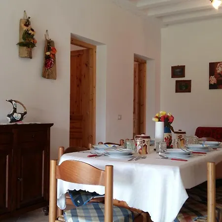 Luna A Pochi Passi Dalla Ferienhaus
